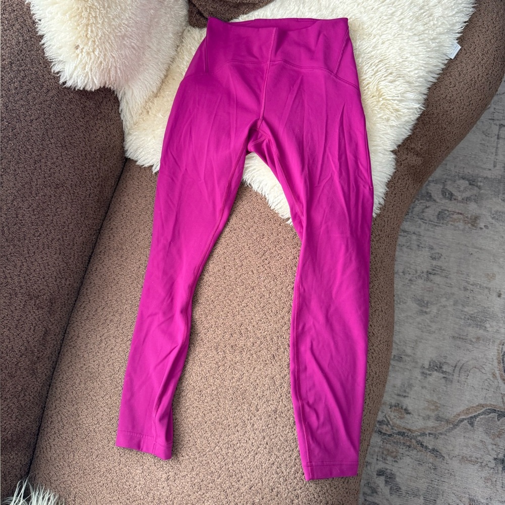 Lululemon InStill High Rise Tight In Magenta Purple🌿